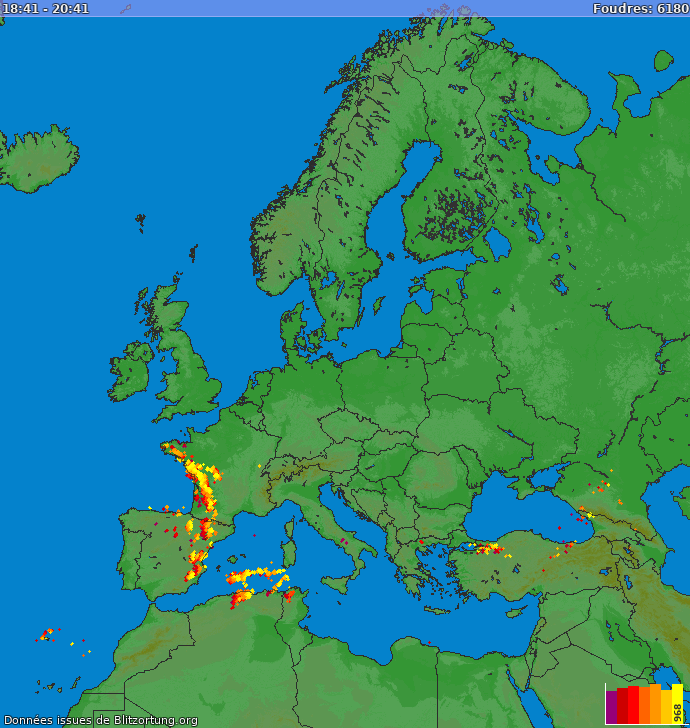 Mapa wyładowań Europa R-04-25 22:04:09